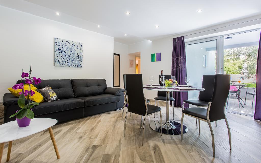 Sunrise Apartment Рисика Екстериор снимка