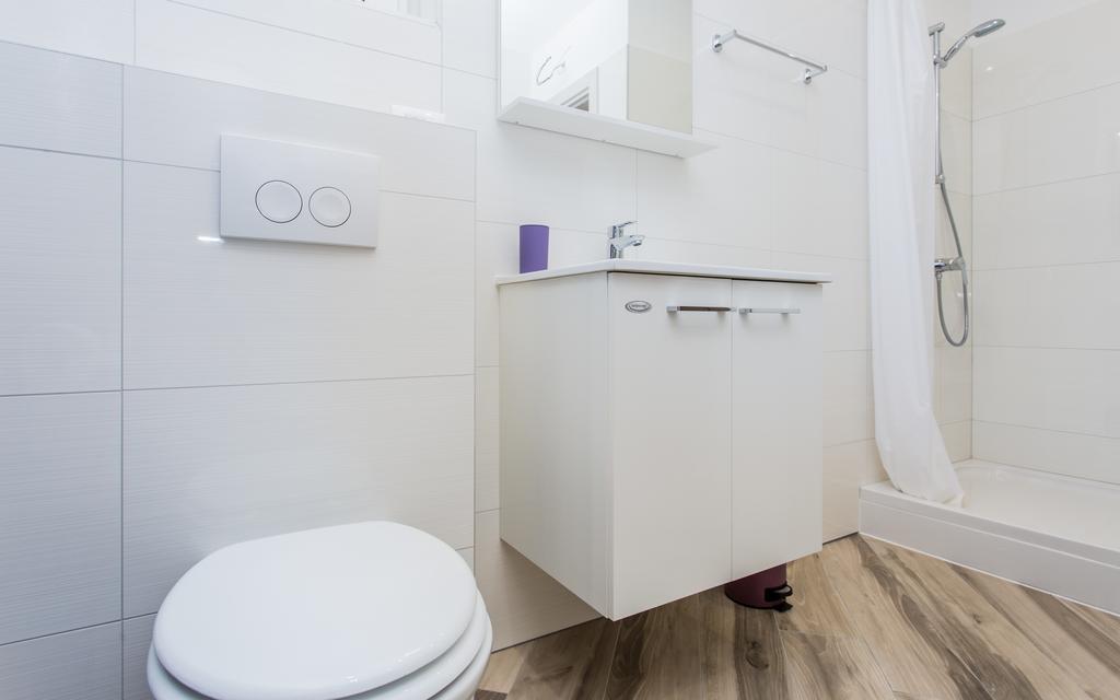 Sunrise Apartment Рисика Екстериор снимка